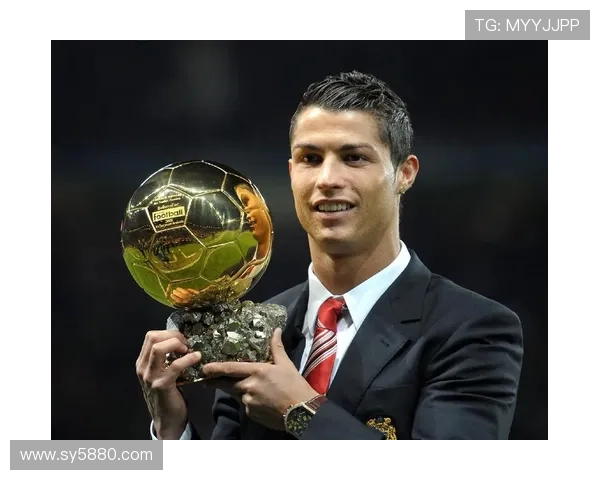 热爱足球的心 永远跟随球星脚步 追寻荣耀与梦想的故事