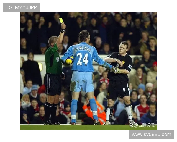 球星突发意外倒地死亡 足球场成最后战场震惊世界