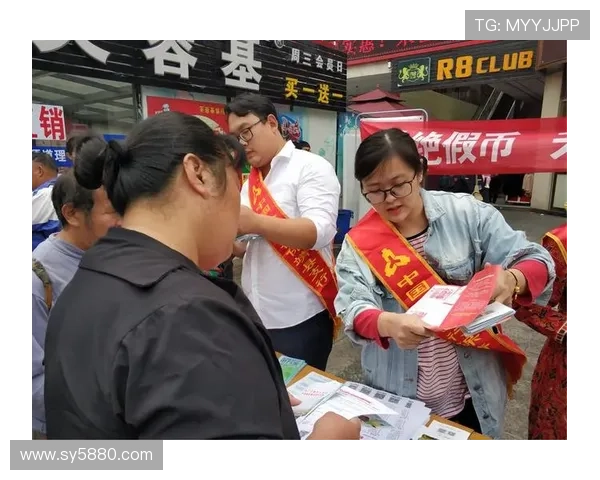 黄宇军撞脸足球球星引热议 网友纷纷表示难辨真伪